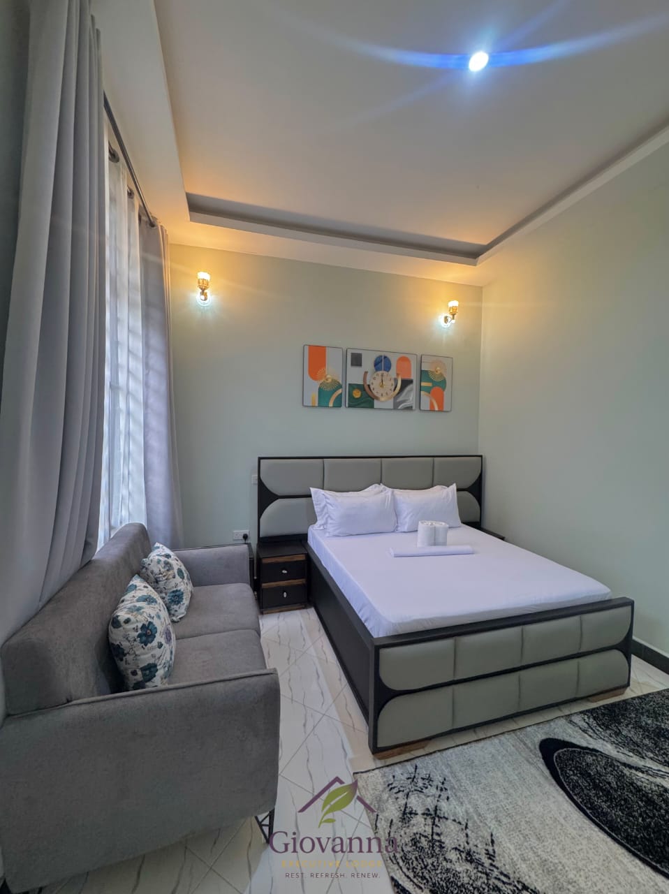 Superior Room accommodation at Giovanna Executive Lodge